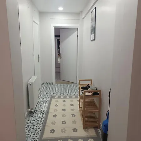 Ueskuedar Konforlu Apartment Istanbul